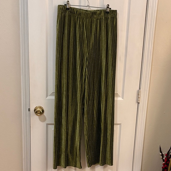 House of Harlow 1960 Pants - Pea Green Shimmery Striped Pants